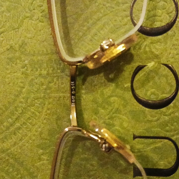 Gucci Eyewear Frame - Picture 14 of 15